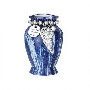 Urne funéraire marron avec loup dans la forêt d'automne, récipient commémoratif pour cendres d'adultes, urne souvenir pour cendres humaines - Product Image 2