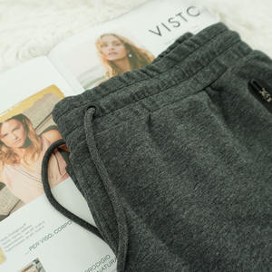 Pantalones cortos de algodón elástico personalizables para hombre, estilo clásico suelto suave para exteriores, cierre de cordón tejido transpirable - Product Image 3