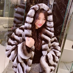<span class=keywords><strong>Chinchilla</strong></span> Design Luxury Fur Coat pantuflas <span class=keywords><strong>Precio</strong></span> Eco Rabbit Fur Coat <span class=keywords><strong>Precio</strong></span> para comodidad de un día - Product Image 2