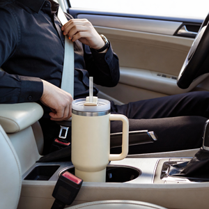 Taza de Viaje Personalizada de Acero Inoxidable de Doble Pared de 40 oz, Vaso Térmico de Aventura con Asa, Taza de Metal Aislada al Vacío - Product Image 6