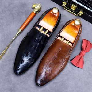 รองเท้าหนังวัวแท้สำหรับผู้ชาย ลายจระเข้แบบอังกฤษ - รองเท้าลำลองแบบสวม - Product Image 6