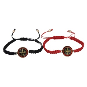 2025 nuevo DS cordón rojo St Benedict <span class=keywords><strong>pulsera</strong></span> <span class=keywords><strong>San</strong></span> <span class=keywords><strong>Benito</strong></span> <span class=keywords><strong>pulsera</strong></span> pulseras mexicanas para hombres Medalla De <span class=keywords><strong>San</strong></span> <span class=keywords><strong>Benito</strong></span> St Benedict medallas - Product Image 3