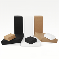 Boîtes rigides en papier kraft carrées personnalisées de haute qualité et écologiques avec couvercle supérieur et inférieur pour l'emballage de vêtements, de chaussettes et de fourrures