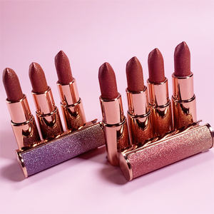 Cosmetici trucco OEM personalizzato il tuo marchio Private Label No Logo Luxury Natural Bulk Cream rossetti opachi <span class=keywords><strong>Mat</strong></span> Glitter Lipstick - Product Image 3