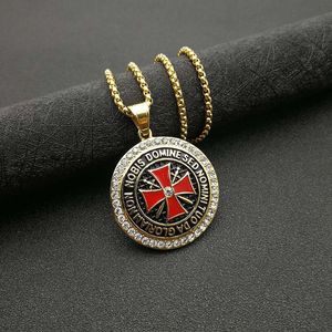 Collar con Colgante de Cruz Templaria, Acero Inoxidable, Chapado en Oro, con Incrustaciones de Diamantes, Joyería Unisex para Regalo - Product Image 4