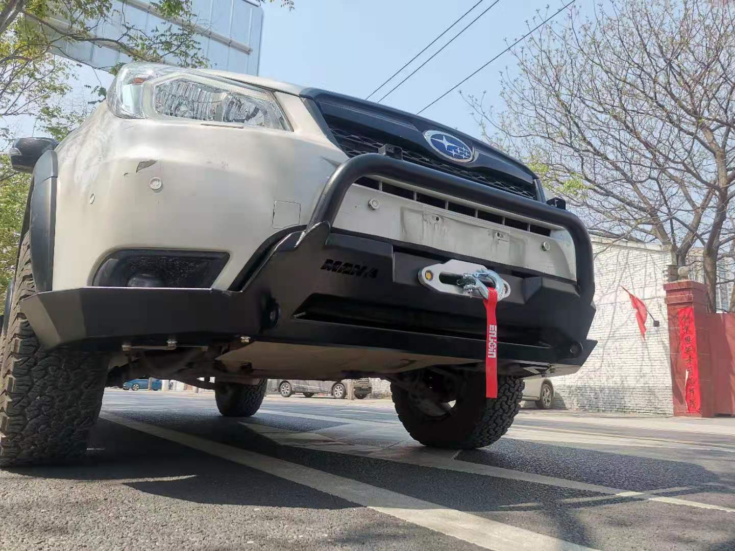 スバルフォレスター用MANx4スチールブルバーフロントバンパー
