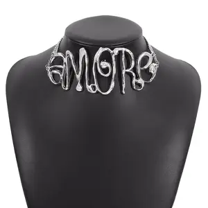 Lettres Exagérées Amour Collier Vintage Chic Tempérament Hip-Hop Style Collier Bijoux En Gros