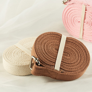 Sangle de yoga Joy en pur coton, 180 cm, réglable, aide à l'étirement pour le yoga, la danse et les exercices - Product Image 1