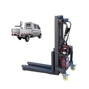 Chariot élévateur électrique portable pour entrepôt, capacité de 300 kg, manutentionneur de marchandises léger avec conception facile à déplacer pour les tâches de chargement - Product Image 4