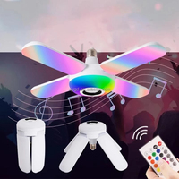 Nouvelle lampe musicale sans fil LED E27 à quatre feuilles, lampe à ampoule pliable RGB colorée avec télécommande, luminaire de plafond déformable