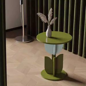 Table basse en bois massif tulipe Table d'angle design minimaliste pour la maison petite Table ronde extensible pour lit ou canapé - Product Image 2