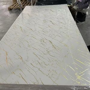 Hochglänzende, Kratzfeste, Feuchtigkeitsbeständige Marmor-Effekt UV-PVC-Wandpaneele zum Verkleben mit Langer Lebensdauer für Luxuriöse Innenverkleidung - Product Image 4