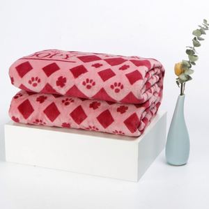 Manta de Franela de Lujo, Suave y Ecológica, con Estampado Tejido, para un Confort Cálido - Product Image 4