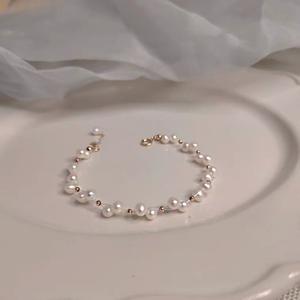 Pulsera Trenzada <span class=keywords><strong>de</strong></span> Perlas Naturales Pequeñas <span class=keywords><strong>de</strong></span> 5-6mm, Hecha a Mano, con Diseño Elegante - Product Image 3