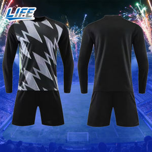 เสื้อฟุตบอลคุณภาพสูงแบบคลาสสิก ทีมใหญ่ ทีมชาติ ชุดเหย้า/เยือน ระดับ A ปรับแต่งโลโก้ได้ - Product Image 4