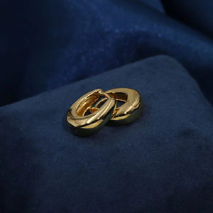 Tianyu Gems Brass <b>Gold</b>-plated Classic <b>Vintage</b> Minimalist Horseshoe Huggie <b>Earrings</b> Without Gemstones - Product Image 1