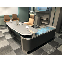 Nouveau mobilier de bureau personnalisé moderne de luxe commercial marron en forme de L pour patron de bureau général