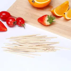 Customized 100% Bamboo Toothpicks Disposable Fruit Skewers Picks Uncoated Stick for Enhanced Oral Hygiene