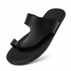Sandales <span class=keywords><strong>tongs</strong></span> pour hommes, nouvelle mode estivale, respirantes, <span class=keywords><strong>chaussures</strong></span> plates décontractées, antidérapantes pour l'extérieur - Product Image 1