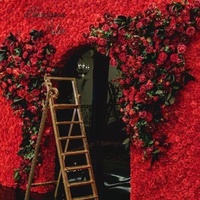 Mur de fleurs artificielles pour séances photo, boutiques tendance, décoration de mariage, arrangement de fausses roses et plantes vertes, fond d'image mural