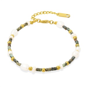 Pulsera de Perlas de Agua Dulce de Acero Inoxidable con Dijes de Cristal Chapados en Oro Fino de Moda - Product Image 1