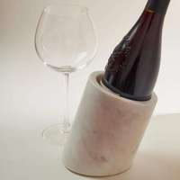 Bouteille de Whisky et Table à boissons en marbre, pierre naturelle inclinée Unique 750ml