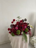 Rangkaian Bunga Sentuhan Realistis H474 untuk Pernikahan, Bunga Hydrangea Merah Burgundy dan Mawar, Centerpiece Bola Bunga