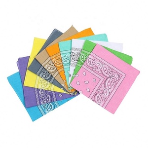 Vente en gros tissu carré 100% coton personnalisé multifonction coloré Couvre-chef imprimé personnalisé Bandana Paisley classique - Product Image 4