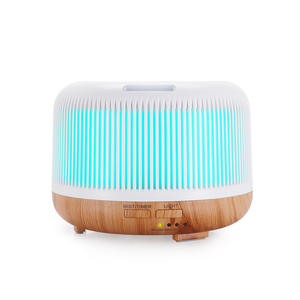 Mini humidificateur Light And Shadow, diffuseur d'huile essentielle de 300Ml avec lumière LED, utilisation domestique, alimenté par USB - Product Image 1