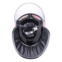 Casque de protection intégral rouge avec visière en polycarbonate pour patrouilles de sécurité et opérations discrètes