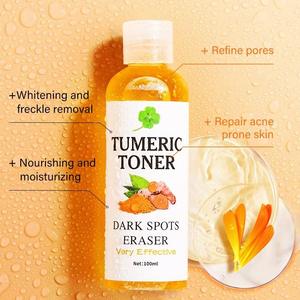 Tonique au Curcuma Éliminateur de Points Noirs Formule Éclaircissante Unifie le Teint Élimine les Imperfections Blanchit Atténue les Imperfections Élimine les Boutons - Product Image 1