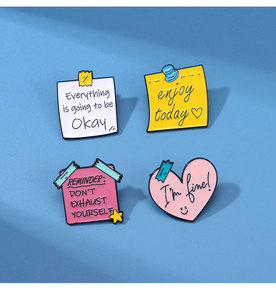 Spille Personalizzate in Metallo, <span class=keywords><strong>Badge</strong></span> con Logo Originale, Etichetta con Lettere, Spilla Cartoon, Slogan Ispirazionale e Positivo, Spilla in Lega di Zinco a Forma di Cavallo Spaventoso - Product Image 4