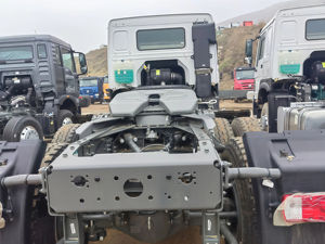Camión Tractor Howo Usado, Camión Tractor Howo 6X4 en Venta - Product Image 3