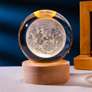Offre Spéciale Produit Chambre Décoration De Vacances 3D Laser USB Alimenté Led Verre Boule De Cristal Étoile Lune Nébuleuse Saturne Lumière - Product Image 5