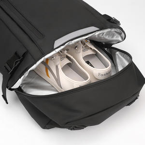 Sac à dos de voyage d'affaires en polyester Oxford grande capacité avec bandoulière incurvée, design unisexe, logo <span class=keywords><strong>imprimable</strong></span> - Product Image 4