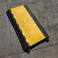 Protector de Cables de Goma Leahua Negro y Amarillo 900*500*50mm, Canal de 35x35mm, Reductor de Velocidad para Seguridad Vial