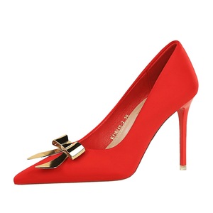 18249-K68 zapatos de tacón alto de satén para mujer a la moda Sexy Stiletto puntiagudo 5-6cm tacón <span class=keywords><strong>charol</strong></span> superior verano lazo de Metal - Product Image 2