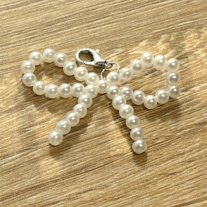 Colgante de encaje de zapatos personalizado, Clips DIY de zapatos, decoraciones de cordones de zapatos <span class=keywords><strong>Ta</strong></span>, zapatillas de deporte de perlas de imitación, accesorios de hebilla de cordones - Product Image 4