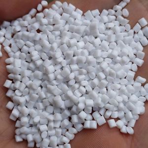 Résine PET de qualité bouteille en gros d'usine, polyéthylène téréphtalate (PET) en poudre IV0.80 IV0.82, meilleur prix - Product Image 5
