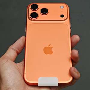 iPhone 17 Pro Max Original de Segunda Mano, Grado A+, 99% Como Nuevo, Desbloqueado en EE. UU., 256GB 512GB 1TB, Pedidos de Unidades Individuales para Compradores Privados - Product Image 2
