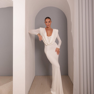 Vestido de noche para mujer, vestido largo ajustado con cuello vuelto de color liso, vestido elegante ajustado para fiesta o boda - Product Image 1