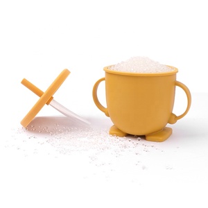 Vaso de Silicona Antiderrames para Bebés, Libre de BPA, con Asas y Pajita, para Niños Pequeños, para Comer y Beber Agua - Product Image 4