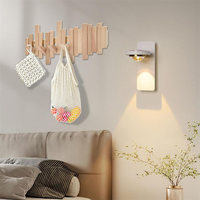 Meilleures ventes : Porte-manteau mural rabattable en bois naturel, design piano, pour serviettes, vestes et sacs à dos