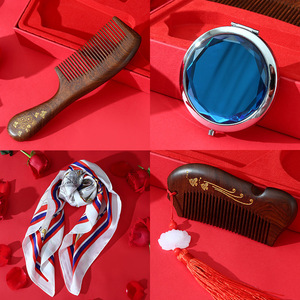 2025 regalo per la festa della mamma | Sciarpa di seta dipinta a mano + pettine + gioielli + specchio Combo (elegante confezione regalo, pronto per San Valentino)