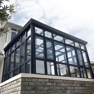 Véranda extérieure en aluminium et verre sur mesure, design moderne, imperméable, avec toit polygonal pour cour - Product Image 6