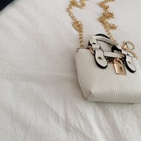 2025 été nouvelle Version coréenne filles sac à bandoulière petit carré en cuir personnalisé classique enfants sac à bandoulière unique