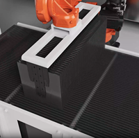 Robot industriel KUKA KR12 R1450-3 HW, bras robotique haute précision pour la manutention et l'assemblage en station de travail pour l'électronique photovoltaïque