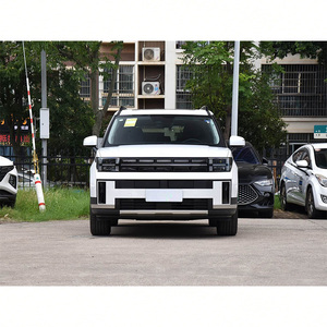 Auto Usado Hyundai Santa Fe 2024 Explorer <span class=keywords><strong>Pro</strong></span> 2.0T 2WD Automático, Bajo Kilometraje, Excelente Estado - Product Image 2