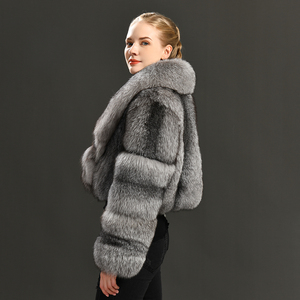 Veste en fourrure de <span class=keywords><strong>renard</strong></span> moelleuse de luxe, design OEM en gros, grand col en fourrure, véritable fourrure de <span class=keywords><strong>renard</strong></span>, manteau pour femmes - Product Image 3