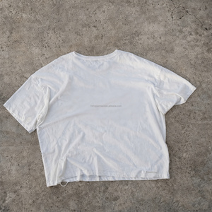 เสื้อยืดโอเวอร์ไซส์ HG High Street วินเทจ ผ้าฝ้ายเฟรนช์เทอร์รี่ 100% น้ำหนัก 180 กรัม พิมพ์ลายเพชรแบบกำหนดเองสำหรับผู้ชาย สไตล์ดิสเทรส - Product Image 2